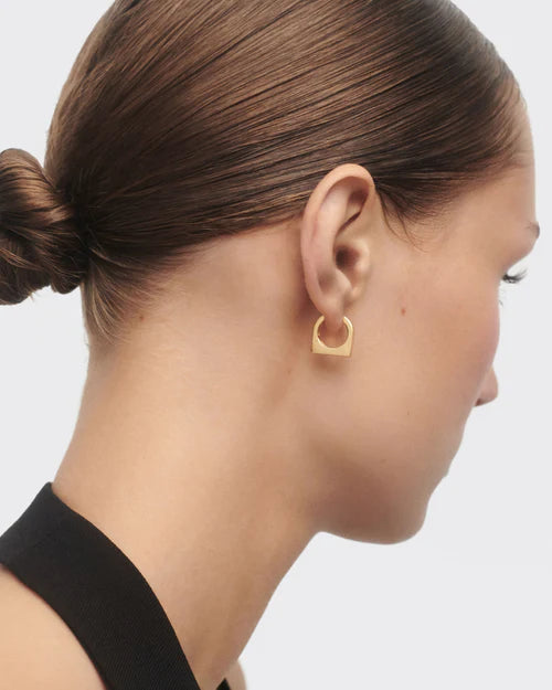 NEW YORK SINGLE HOOP EARRING