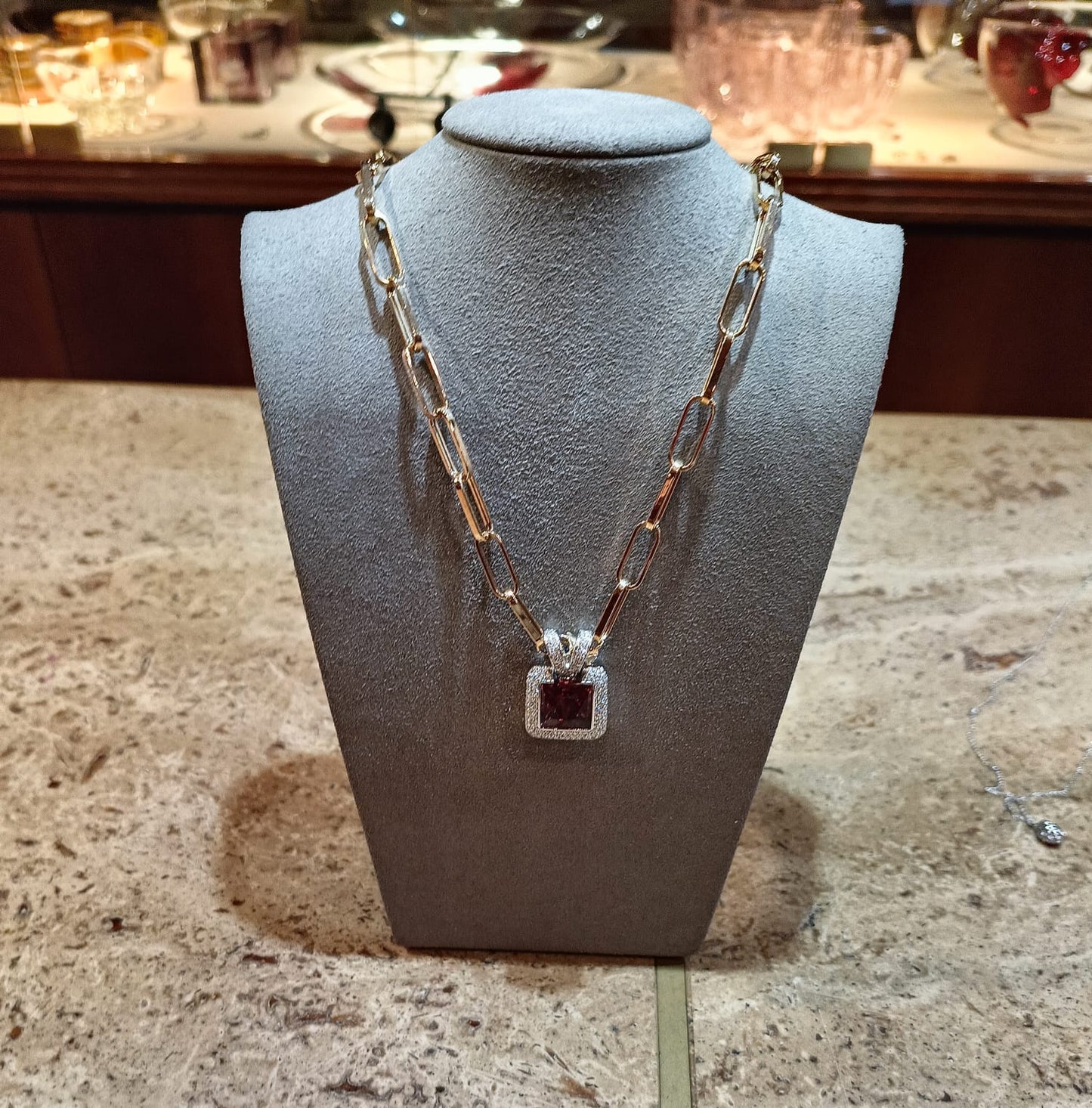 Yellow and white gold necklace Pink tourmaline and diamonds 18kt gold