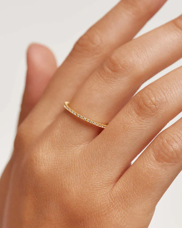 WHITE ESSENTIAL RING