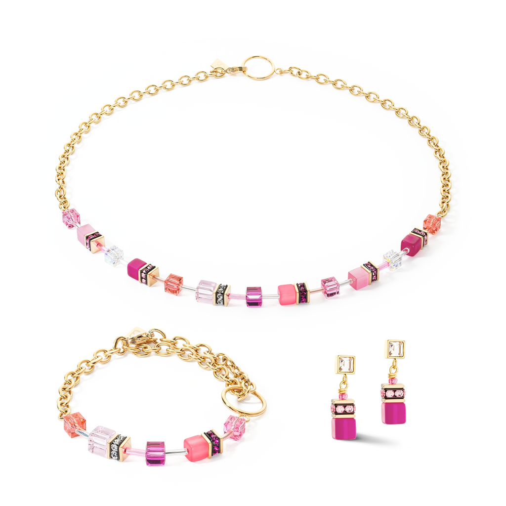 Geo CUBE Iconic Chain Necklace Gold.- Magenta