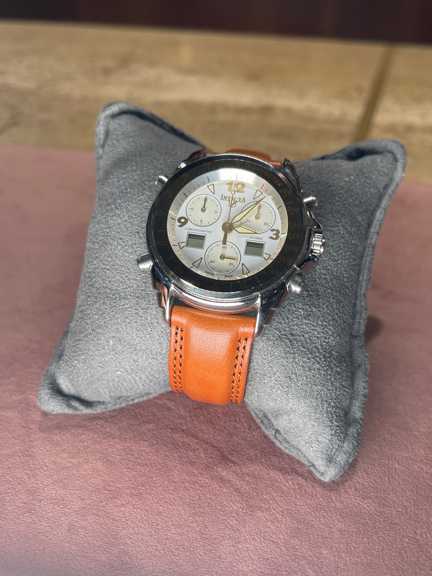 Cronografo Invicta con allarme