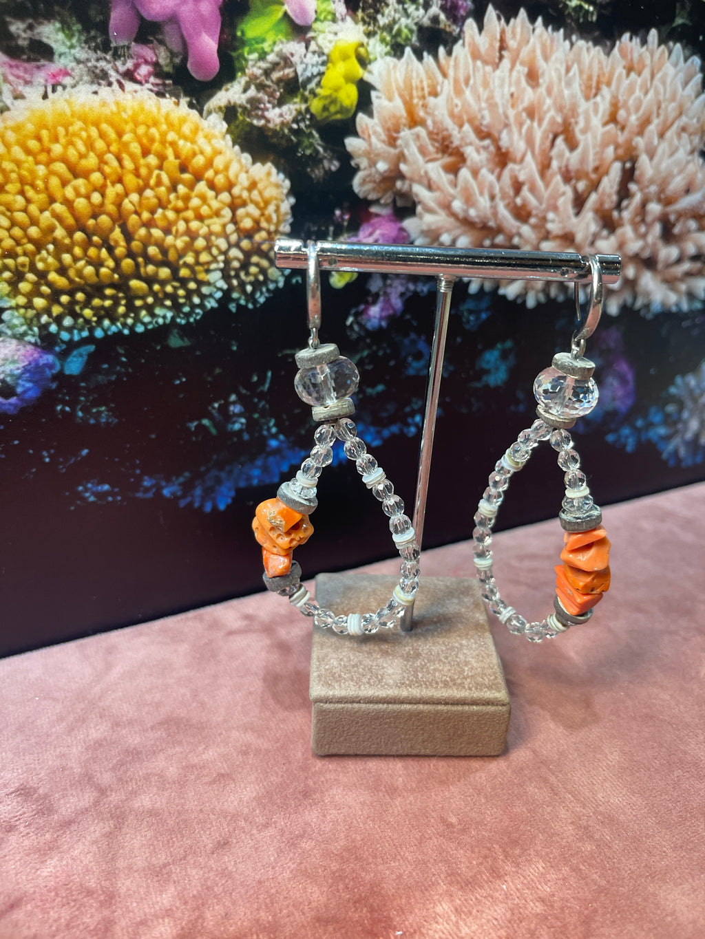 Orecchini in Corallo, Cristallo di Rocca e Madreperla