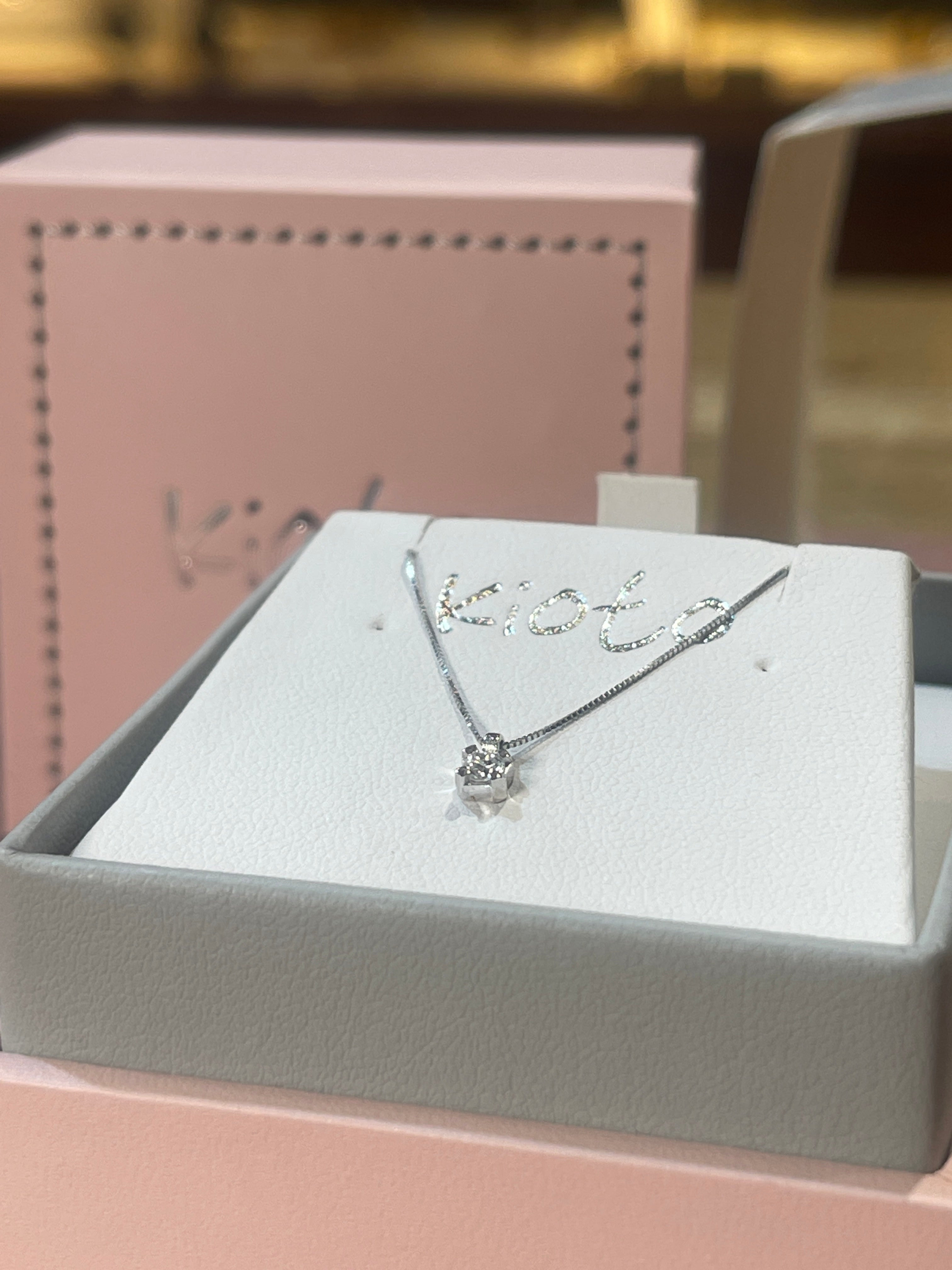 Girocollo Punto luce