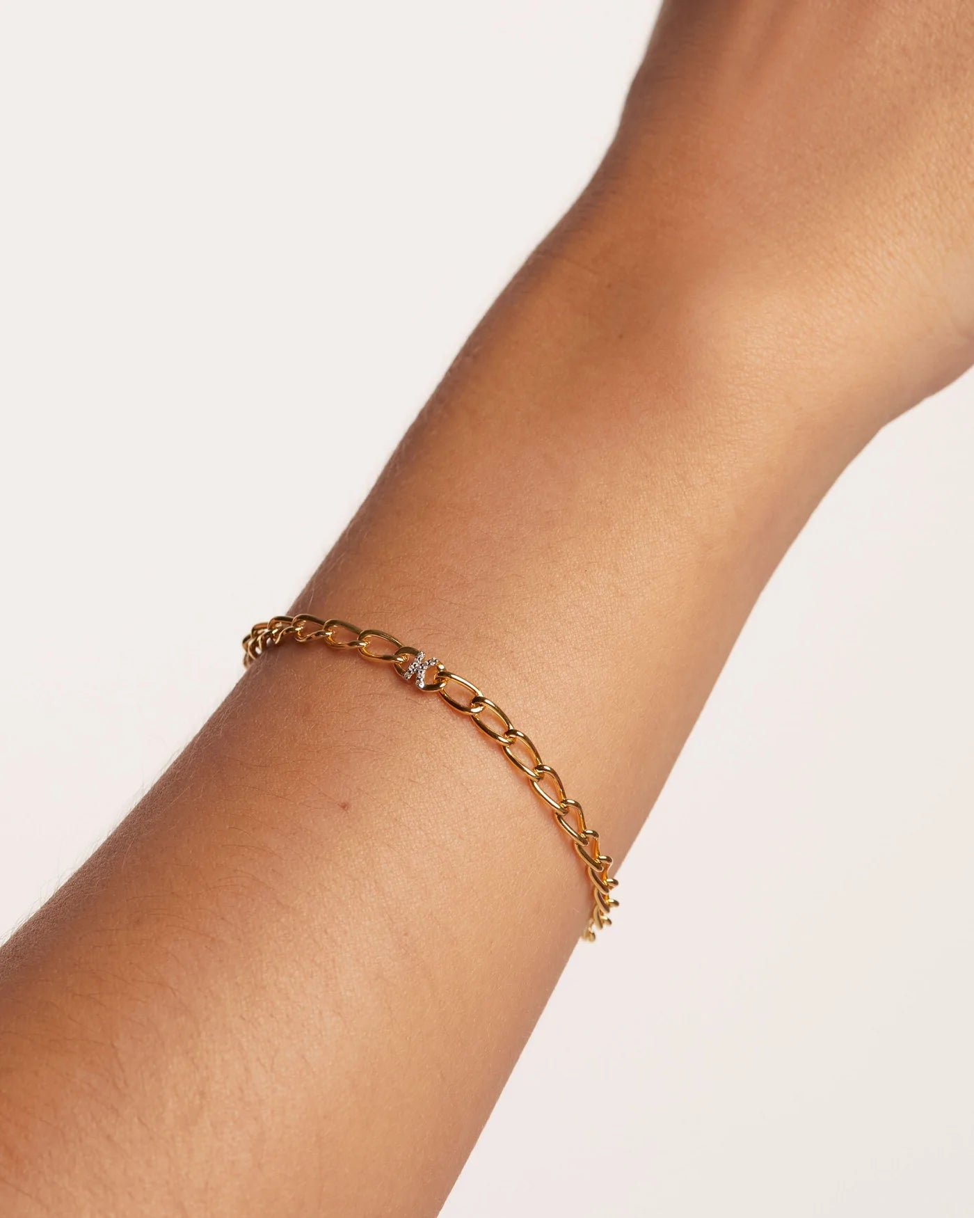 Bracciale a catena con lettera